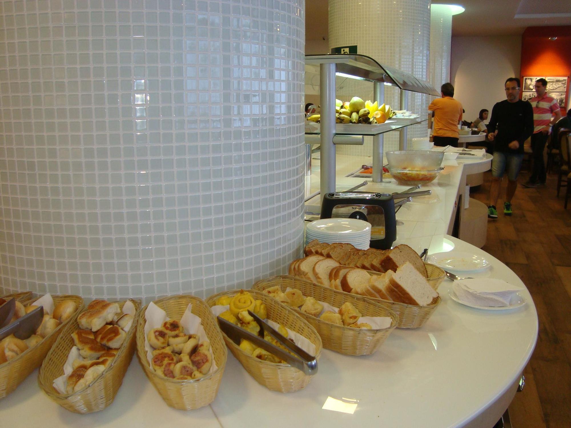 Normandy Hotel Belo Horizonte Bagian luar foto